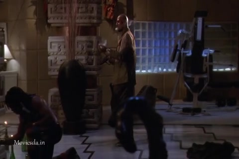 Predator (1990) Sample (480x320).mp4
