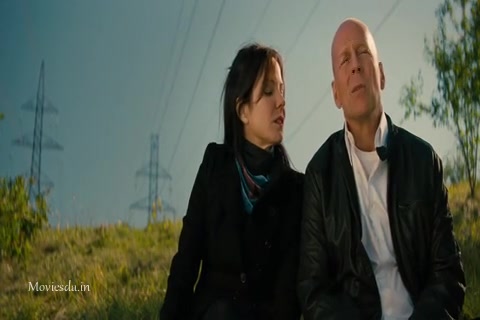 Red 2 (2013) Sample (480x320).mp4