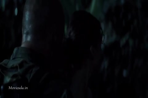 Tears Of The Sun (2003) Sample (480x320).mp4