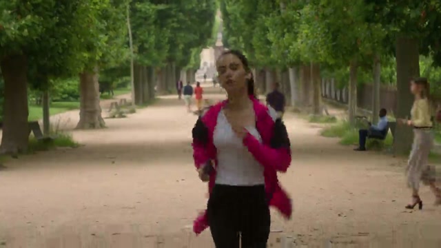 Emily in Paris (2021) Season 02 (Epi 01).mp4