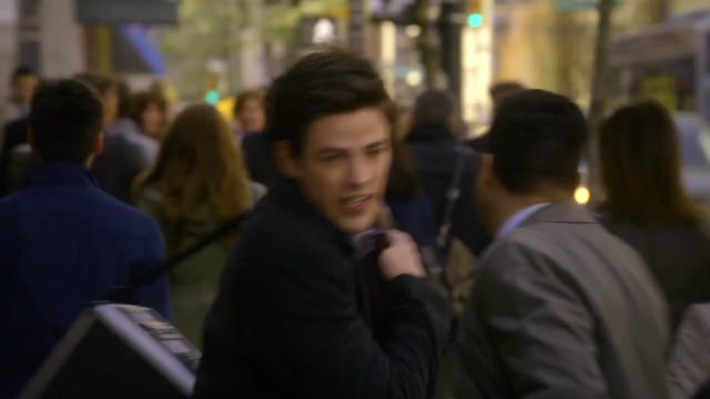 isaiDub.me - The Flash 2014 Season 01 Epi 07.mp4